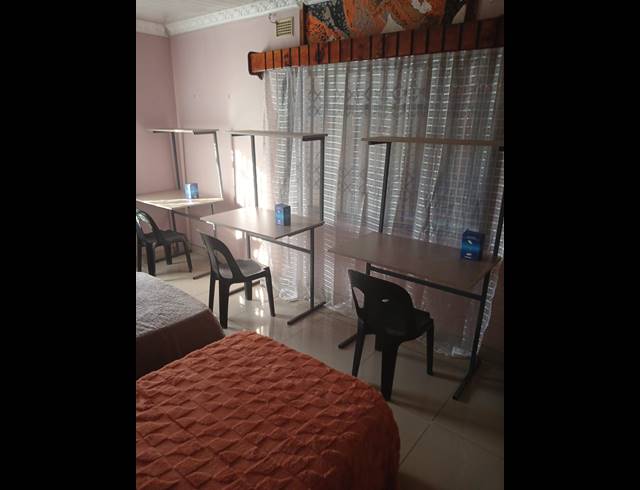 6 BEDROOM HOUSE FOR SALE IN MADADENI B